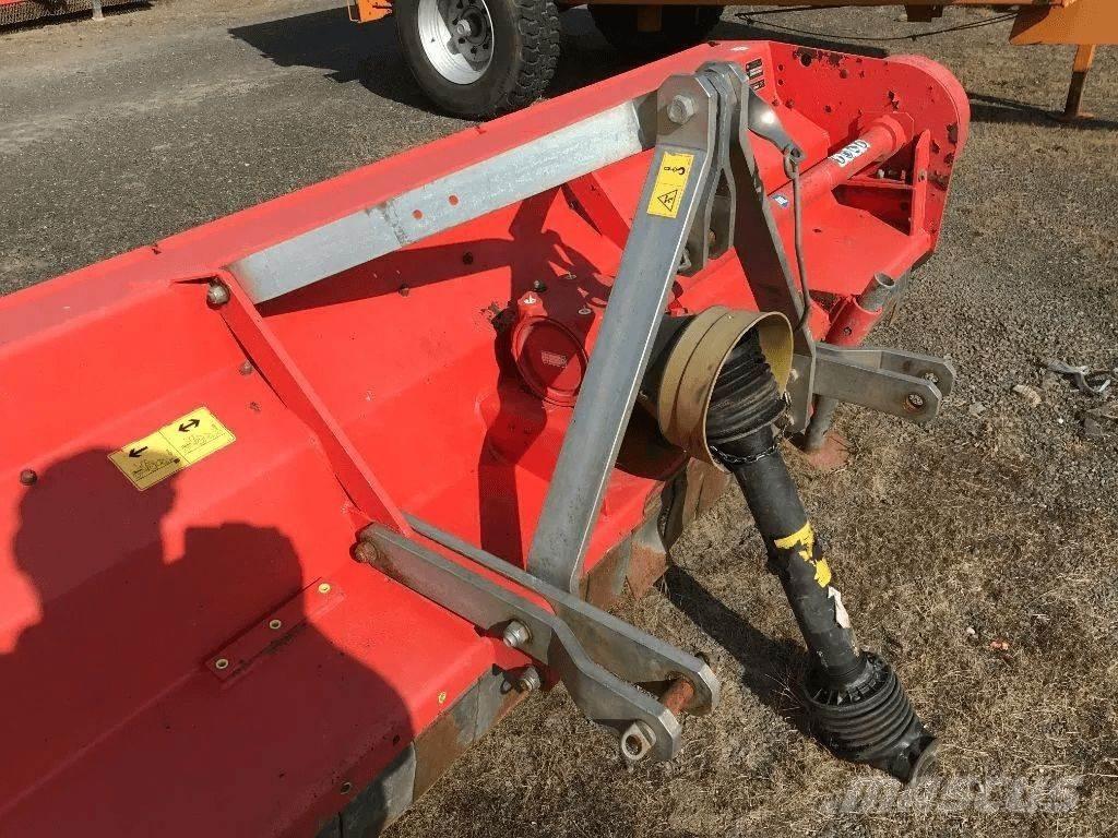Kuhn RM 280 Trupintuvai