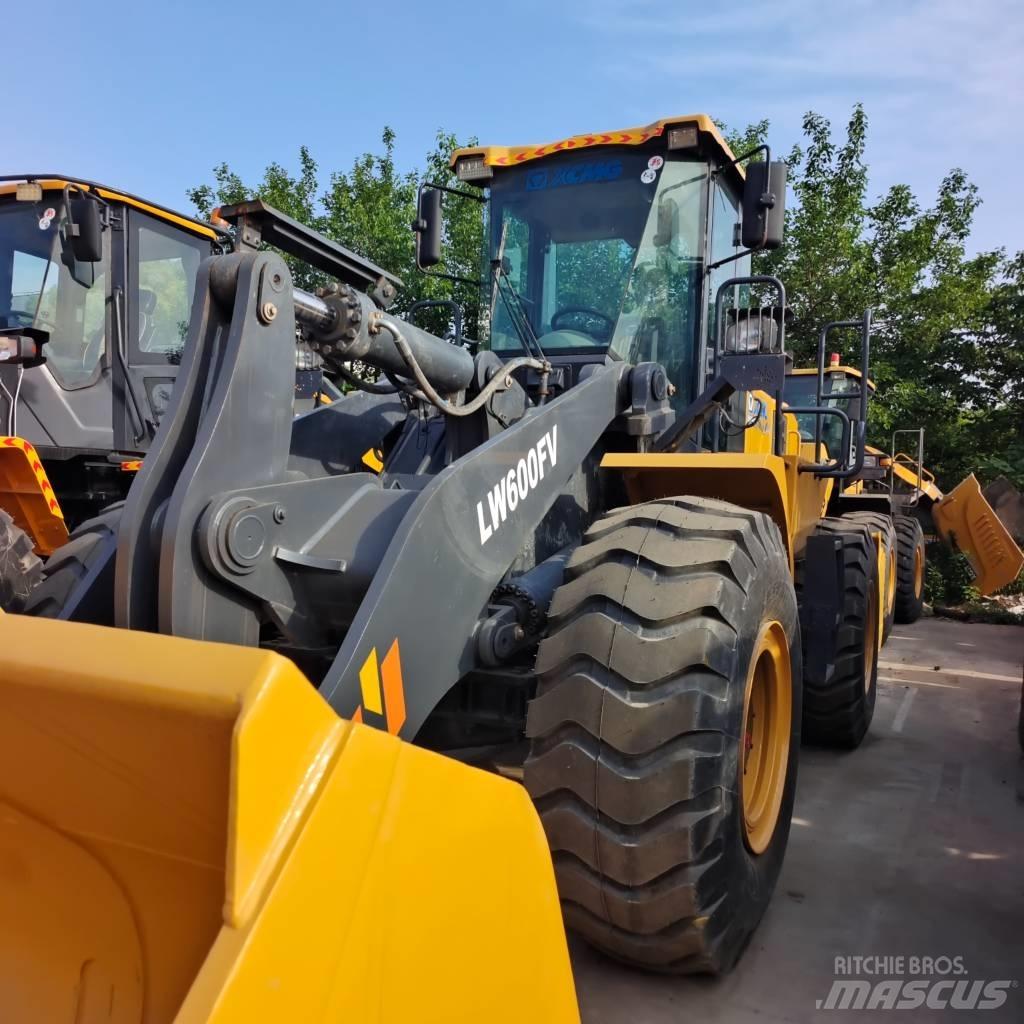XCMG LW 600 FV Naudoti ratiniai krautuvai