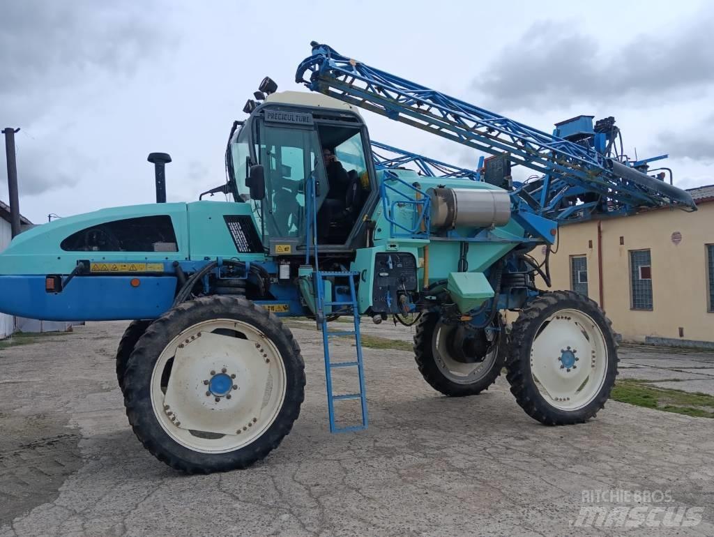 Berthoud UTL 4000 Savaeigiai purkštuvai