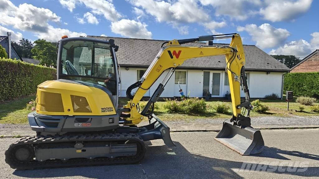 Wacker Neuson EZ50 Mini kranai