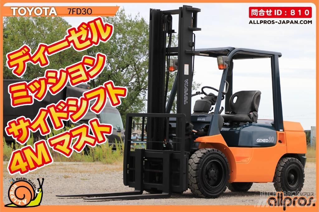 Toyota 7 FD 30 Dyzeliniai krautuvai