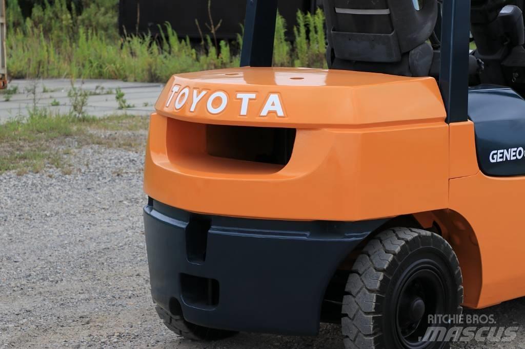 Toyota 7 FD 30 Dyzeliniai krautuvai