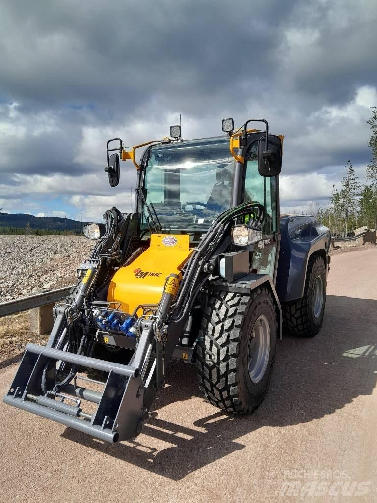 LM Trac 587 Specializuotos paskirties technika