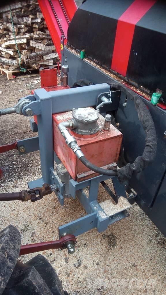 Palax Active TR Medžių skaldymo, pjovimo ir lupimo įrengimai