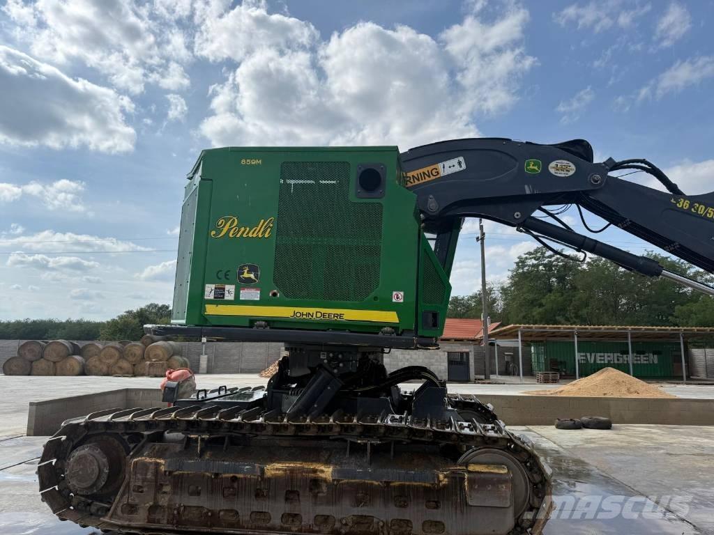 John Deere 859M Miško pjovimo technika