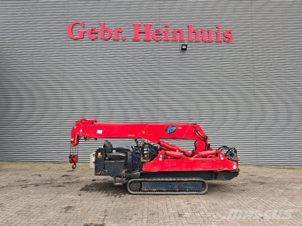 Unic URW 506 CDE Mini kranai