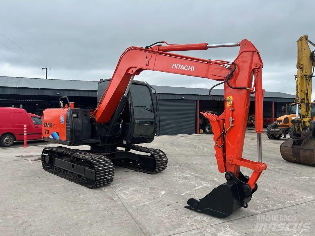 Hitachi Zaxis 70 Vidutinės galios ekskavatoriai 7-12 t
