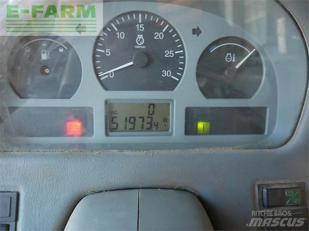 Valtra 8450 Traktoriai
