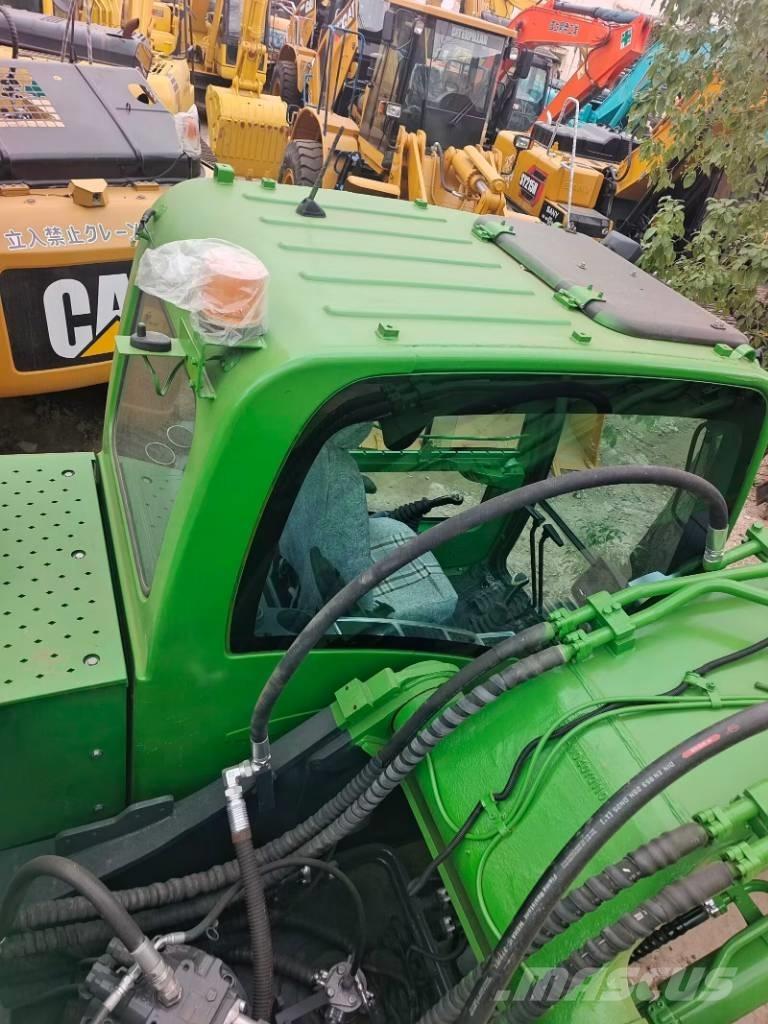 Hyundai R 305 LC-9T Vikšriniai ekskavatoriai