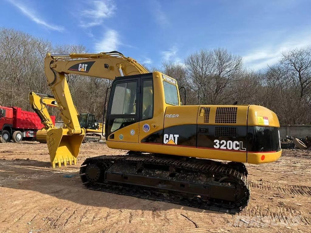 CAT 320 C L Vikšriniai ekskavatoriai