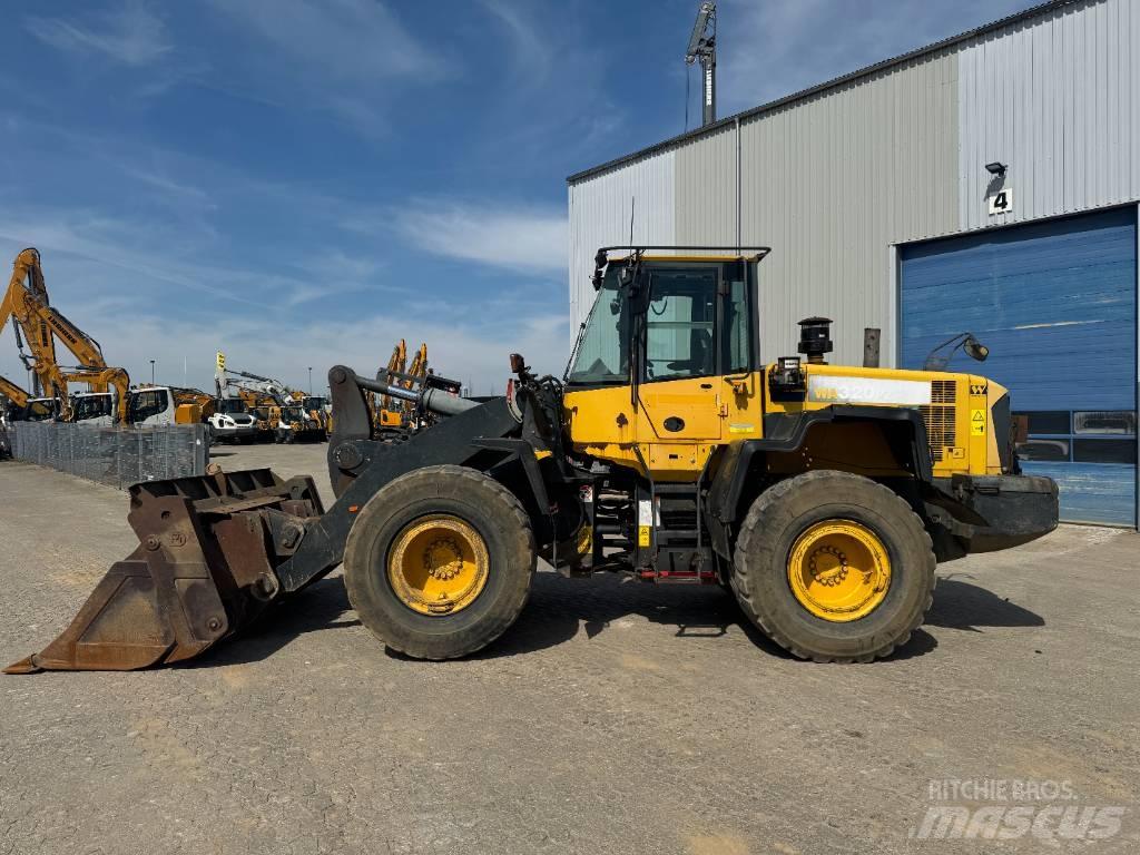 Komatsu WA320PZ-6 Naudoti ratiniai krautuvai
