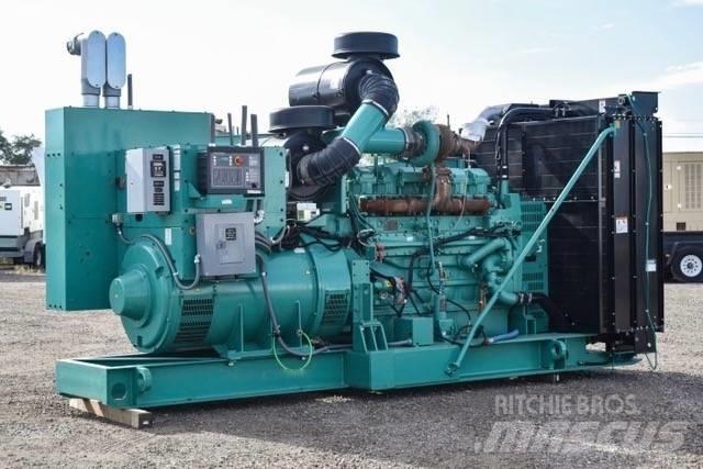 Cummins QST23 Dyzeliniai generatoriai