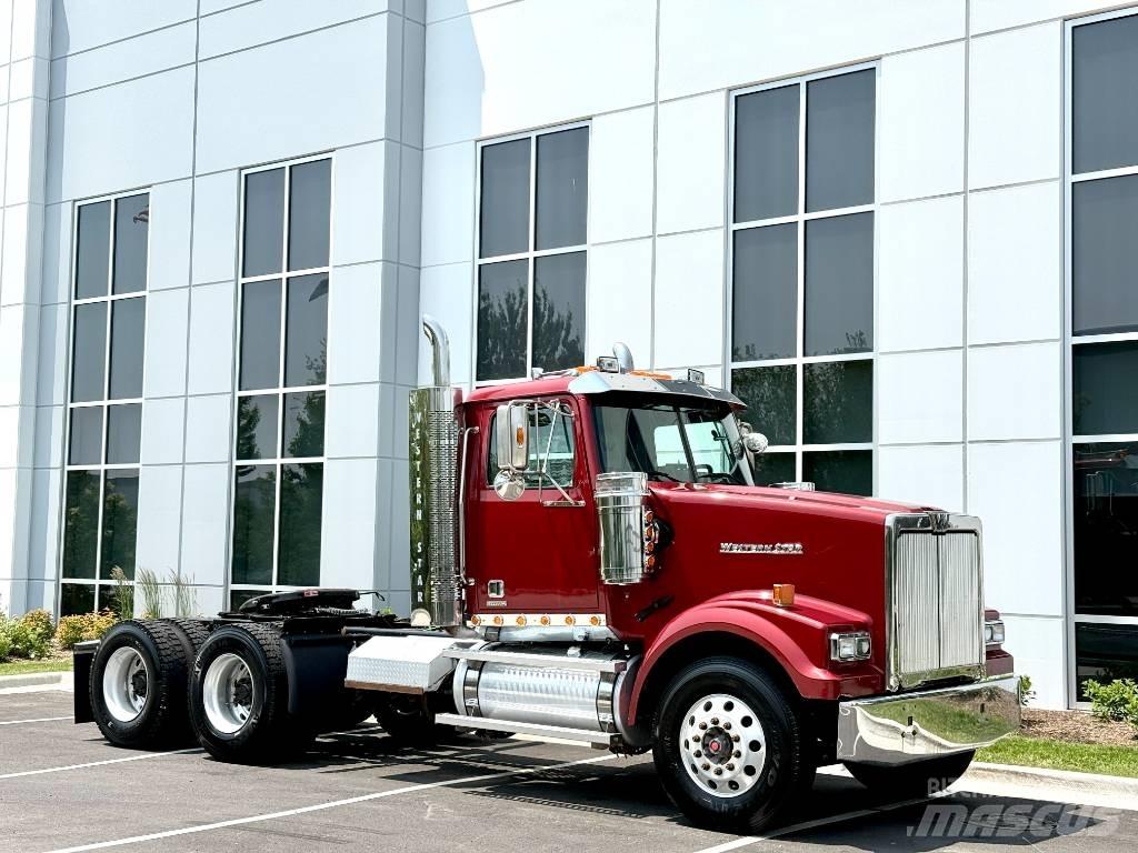 Western Star 4900 SF Naudoti vilkikai