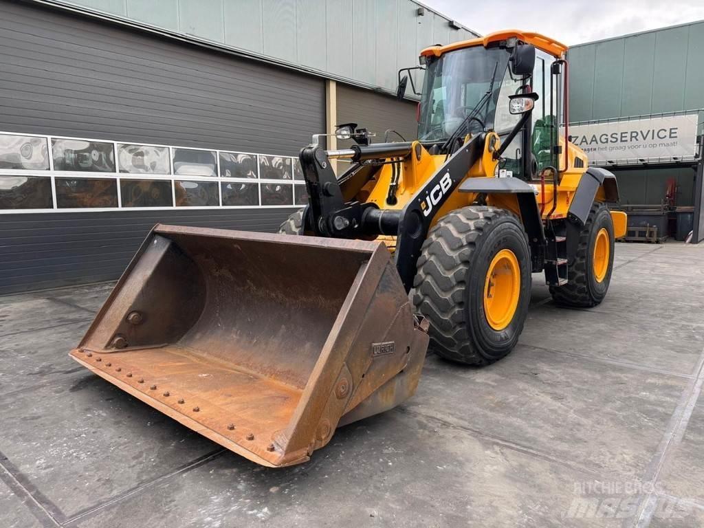JCB 427 ZX Naudoti ratiniai krautuvai