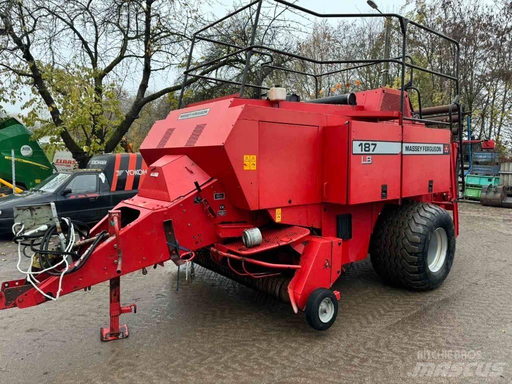 Massey Ferguson 187 Stačiakampių ryšulių presai