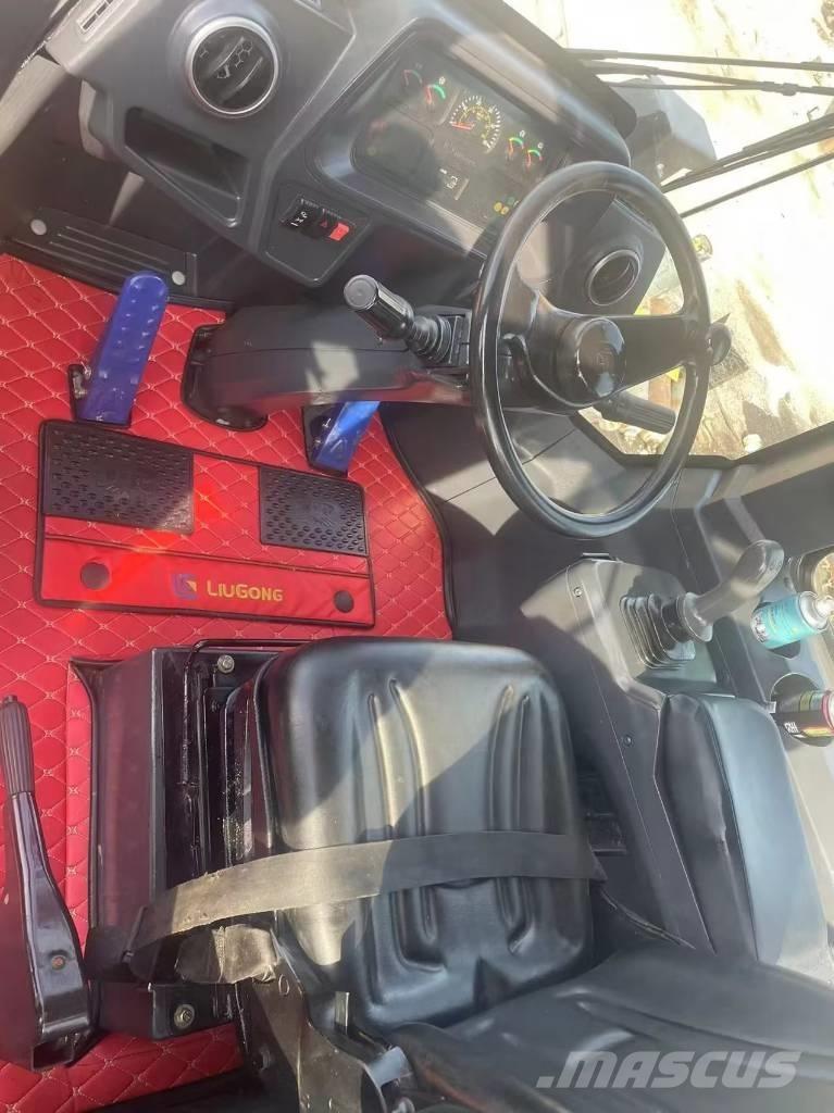 LiuGong 856 Naudoti ratiniai krautuvai