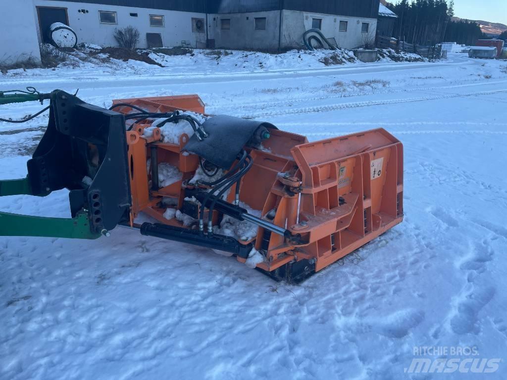 Tellefsdal U-4900 Sniego peiliai ir valytuvai