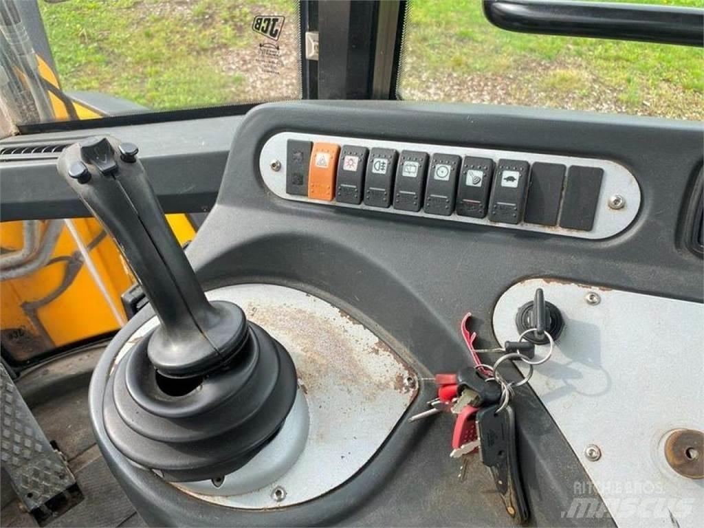 JCB 426E AGRI HT Naudoti ratiniai krautuvai