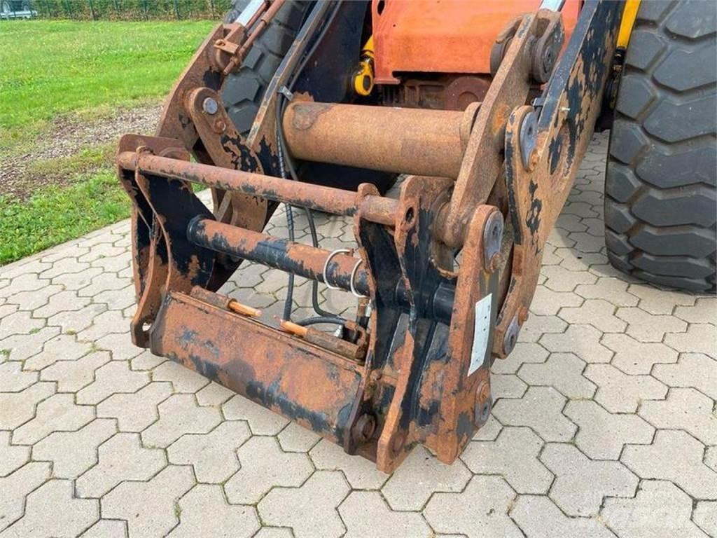 JCB 426E AGRI HT Naudoti ratiniai krautuvai
