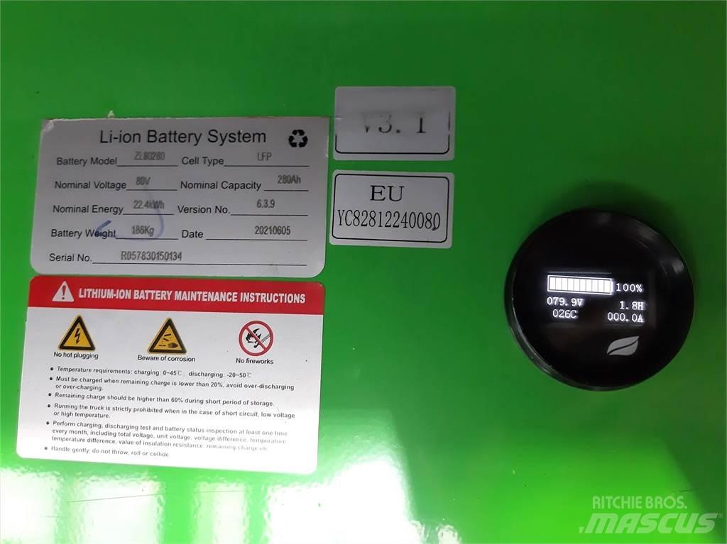  EFL252 Litio Elektriniai šakiniai krautuvai