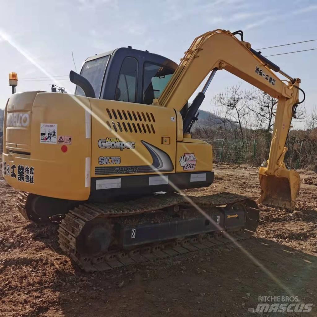 Kobelco SK75-8 Vidutinės galios ekskavatoriai 7-12 t