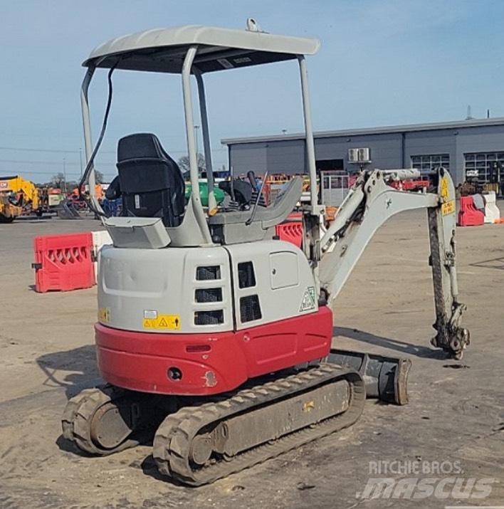 Takeuchi TB 217 R Mini ekskavatoriai < 7 t