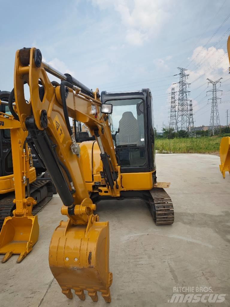 CAT 303.5 E CR Mini ekskavatoriai < 7 t