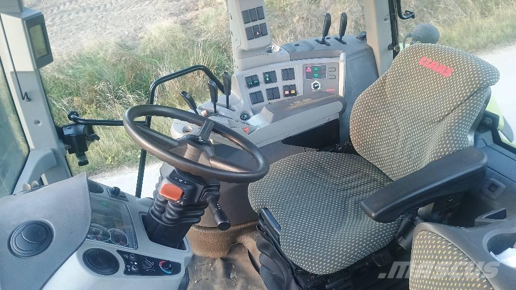 CLAAS Axion 810 CIS Traktoriai
