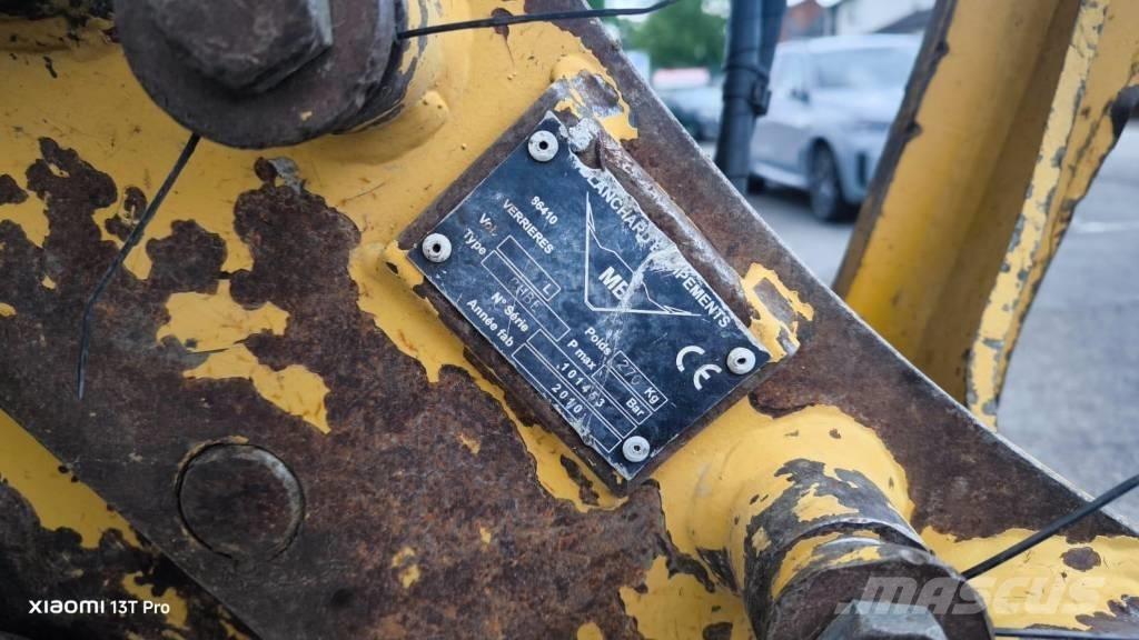 CAT M 313 D Ratiniai ekskavatoriai