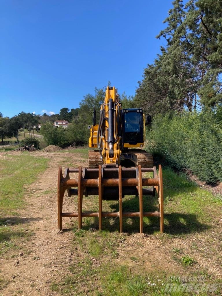JCB JS 220 X Vikšriniai ekskavatoriai