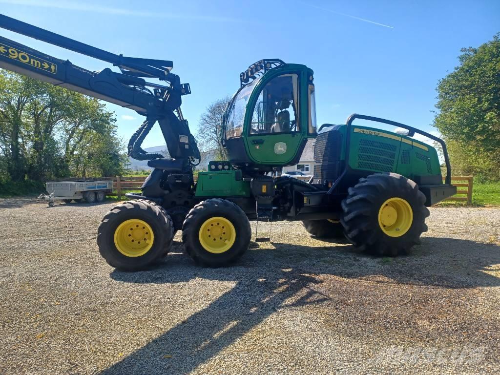 John Deere 1070e Miško technika (Harvesteriai)