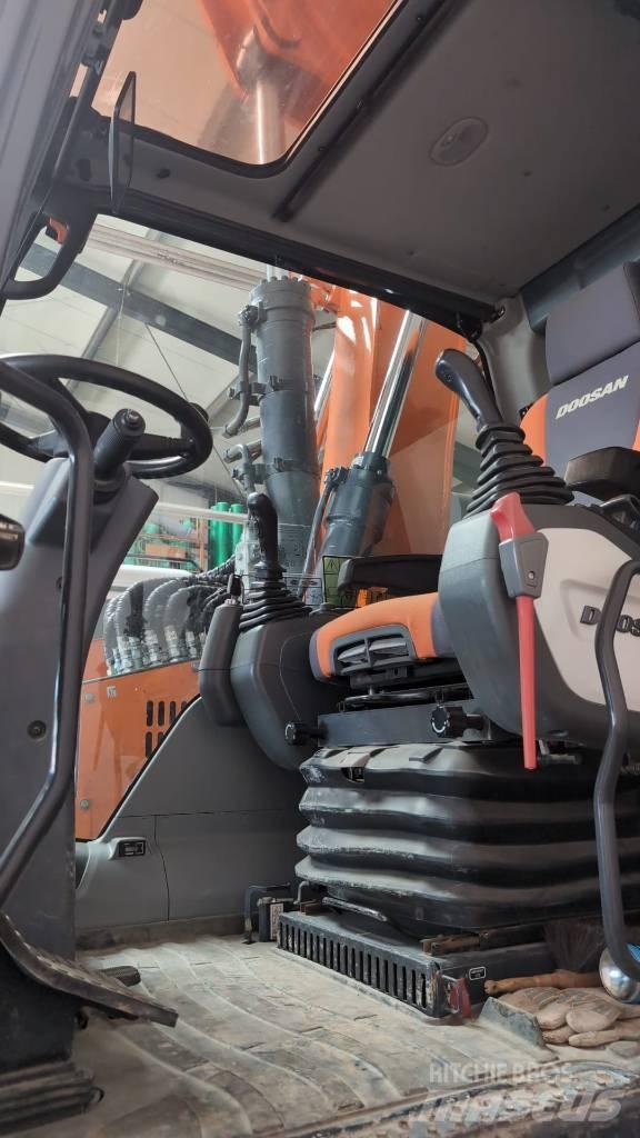 Doosan DX 165 W Ratiniai ekskavatoriai