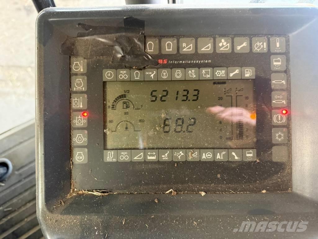 CLAAS Jaguar 900 Pašarų ruošimo technika