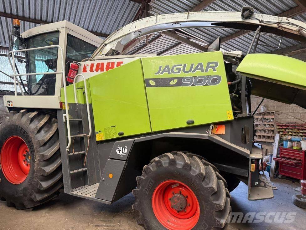 CLAAS Jaguar 900 Pašarų ruošimo technika