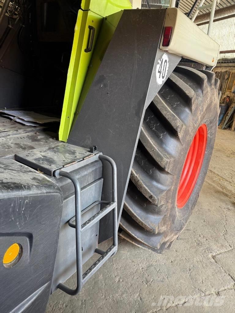 CLAAS Jaguar 900 Pašarų ruošimo technika