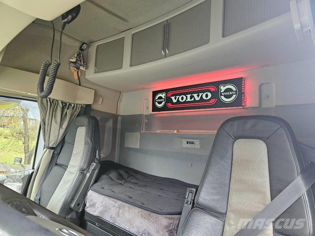 Volvo FH 13 500 Miškovežių vilkikai