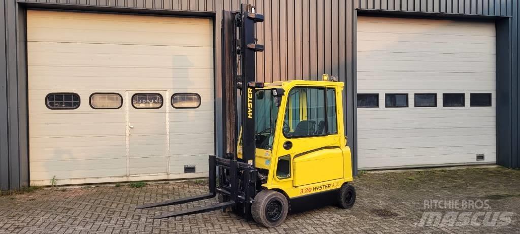 Hyster Heftruck Elektriniai šakiniai krautuvai
