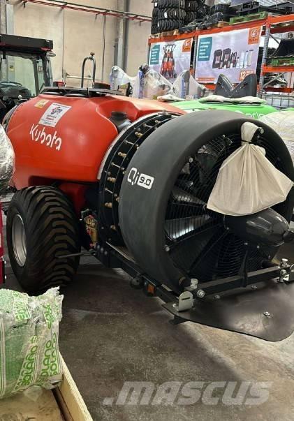 Kubota XTA3320 Prikabinami purkštuvai