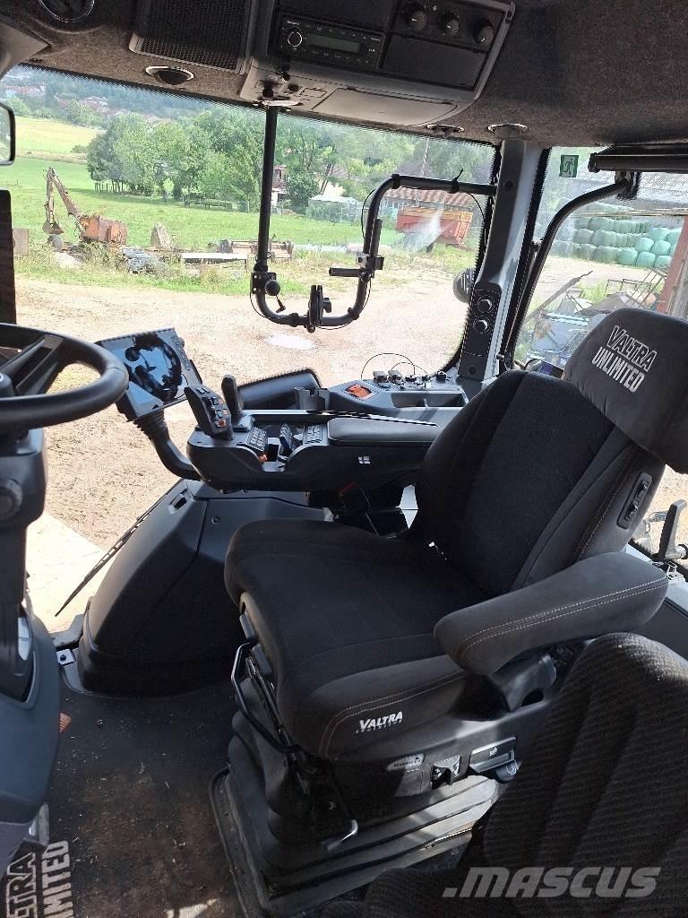Valtra Q265 Traktoriai