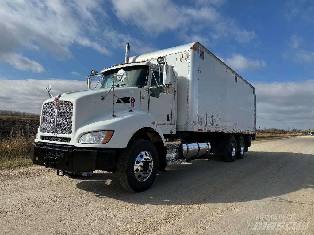 Kenworth T 440 Sunkvežimiai su dengtu kėbulu