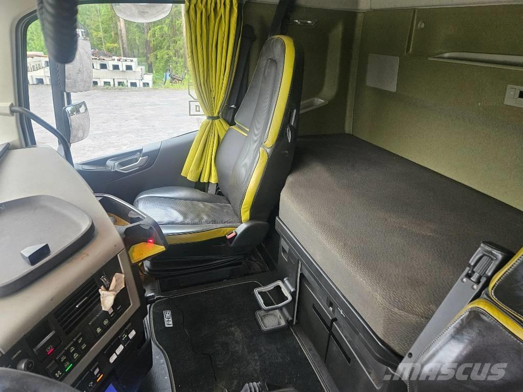 Volvo FH 16 750 Savivarčių priekabų vilkikai