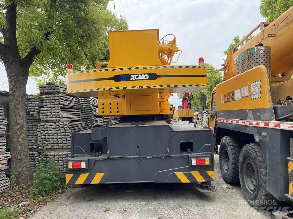 XCMG QY70KC Visureigiai kranai