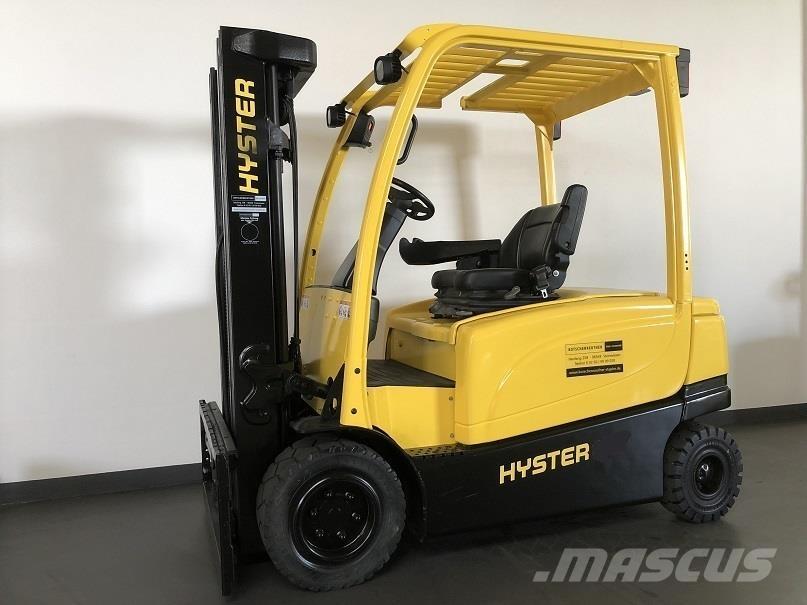 Hyster J3.0XN Elektriniai šakiniai krautuvai