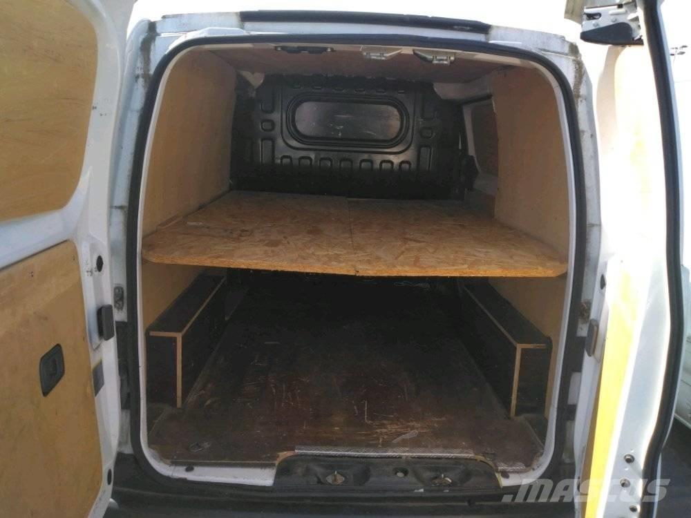 Nissan NV 200 Krovininiai furgonai