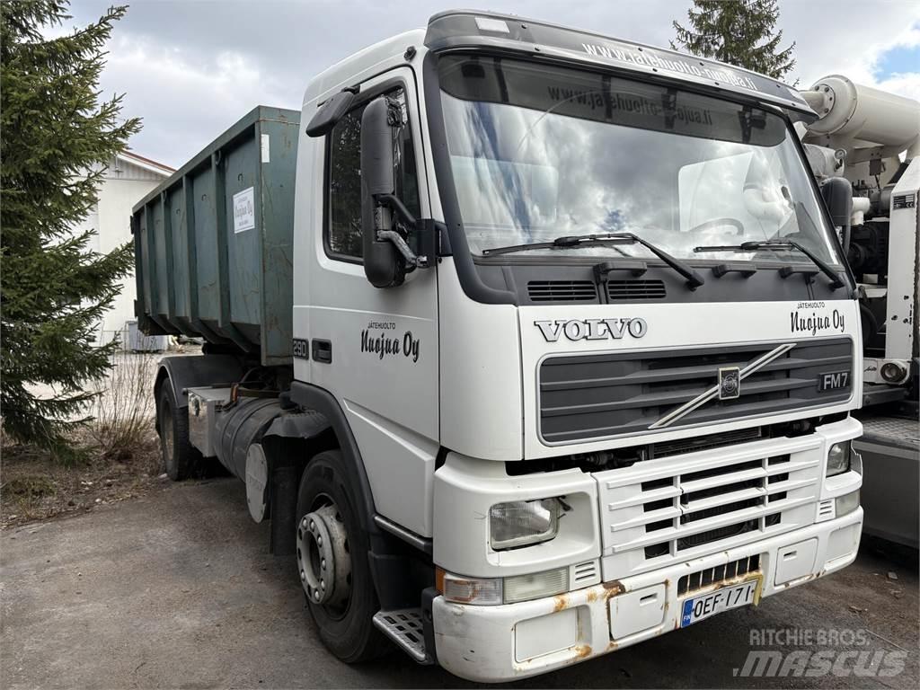 Volvo FM7 Savivarčiai su kabeliniu keltuvu
