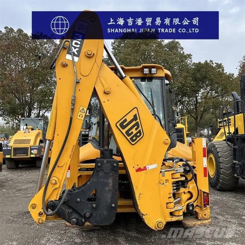 JCB 3 CX Naudoti ratiniai krautuvai