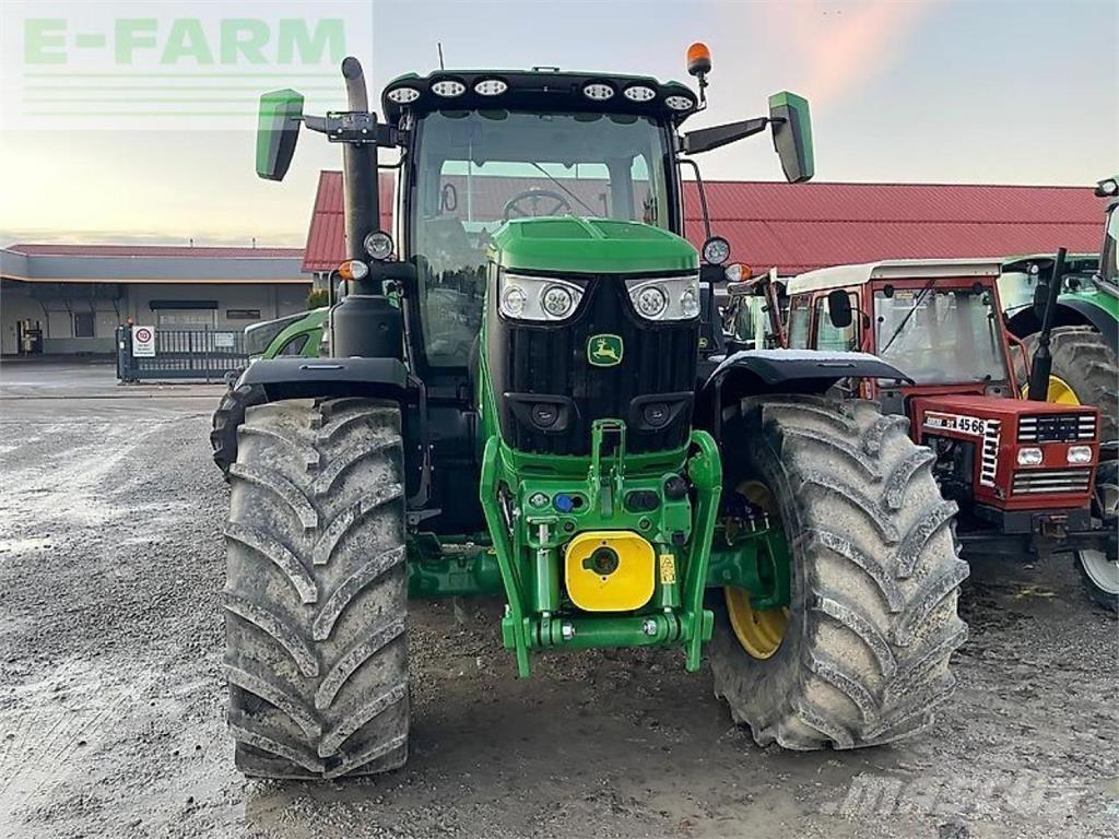 John Deere 6r 215 Traktoriai