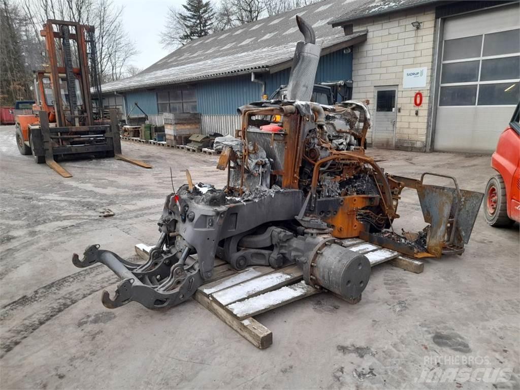 Valtra S374 Traktoriai