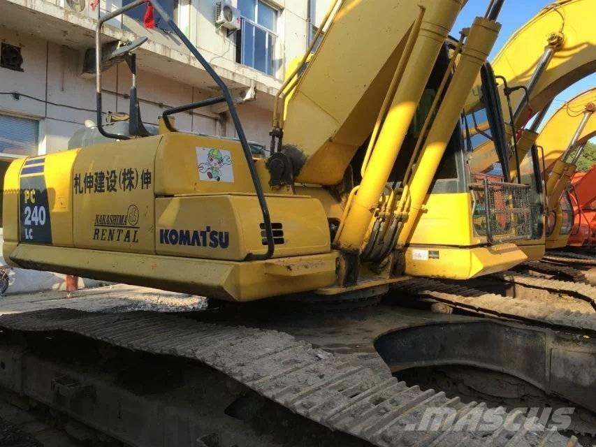 Komatsu PC 240-7 Vikšriniai ekskavatoriai