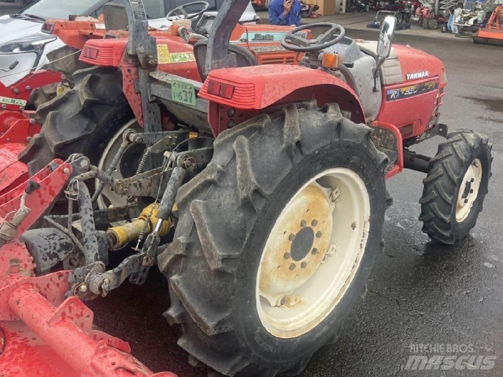 Yanmar RS330 Traktoriai